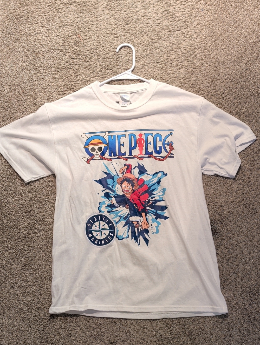 Onepiece White Short-Sleeve Graphic Tee